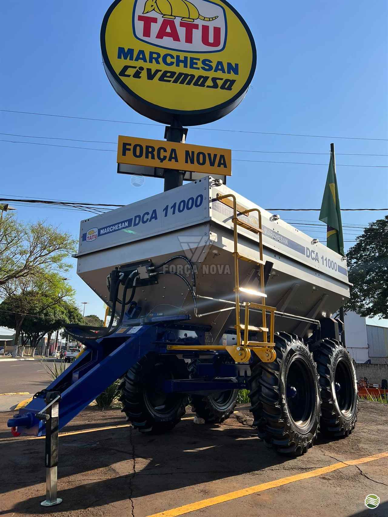 IMPLEMENTOS AGRICOLAS DISTRIBUIDOR CALCÁRIO 11000 Kg Força Nova Agrícola DOURADOS MATO GROSSO DO SUL MS